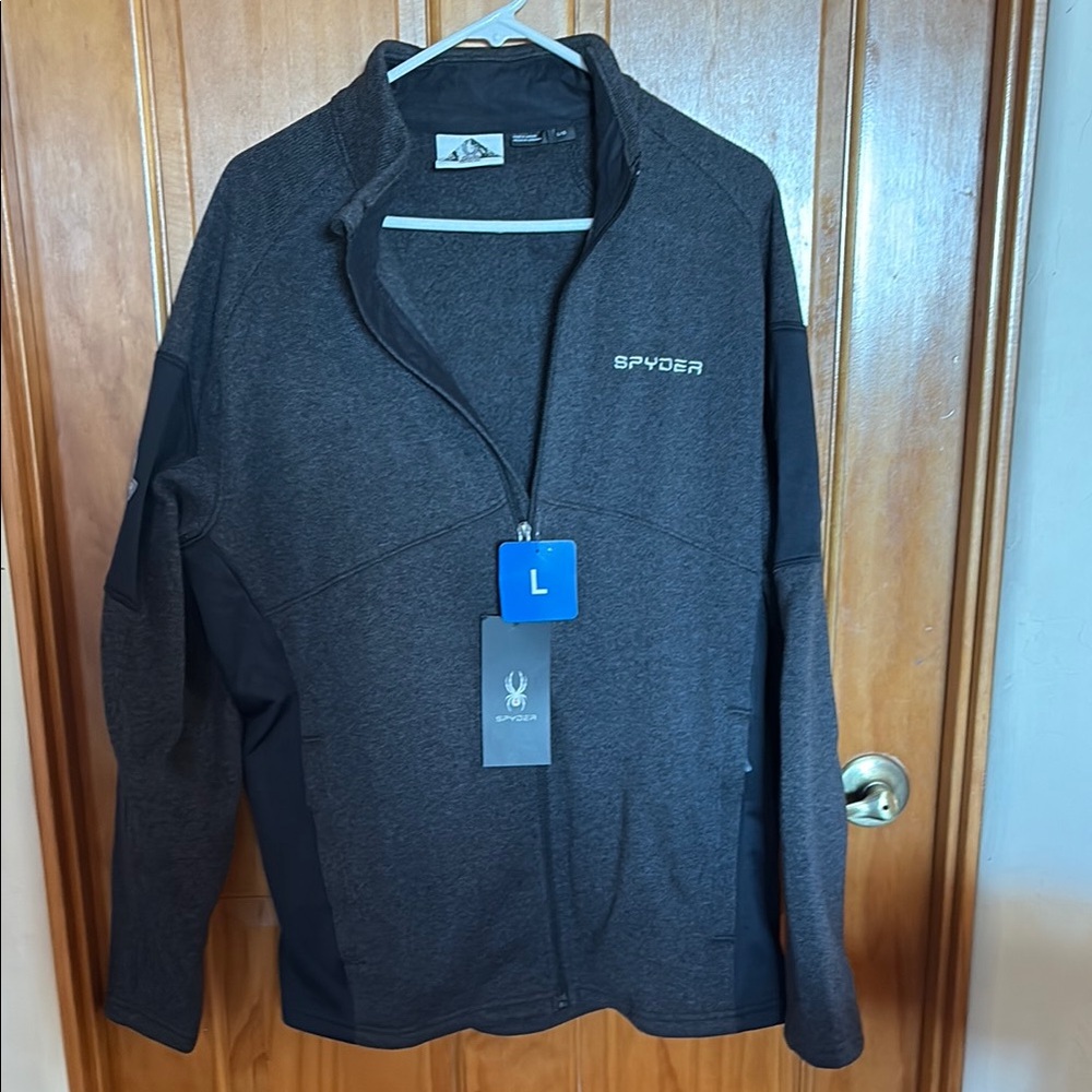 Spyder Black Performance Jacket for Ultimate Comfort